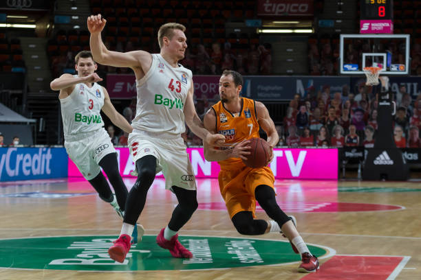 后防新星状 后防新星状