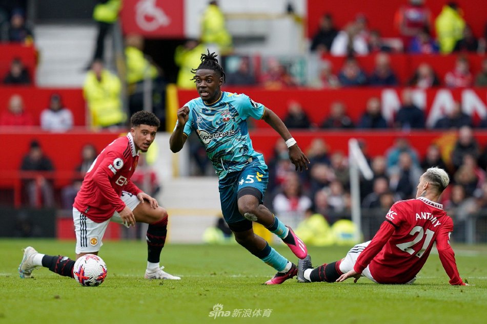 我可以帮你 我可以帮你