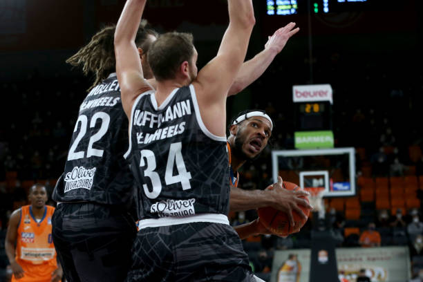 在此次与浙 在此次与浙